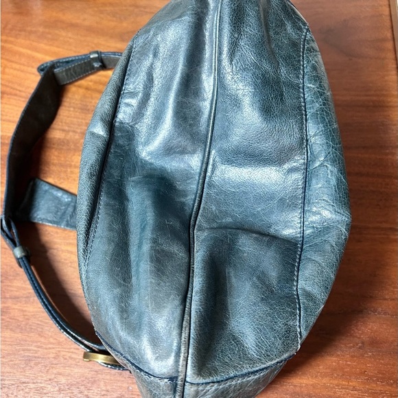 Coccinelle Womens Green Leather Shoulder Handbag.Made In Italy. Vintage.Medium - Picture 8 of 10